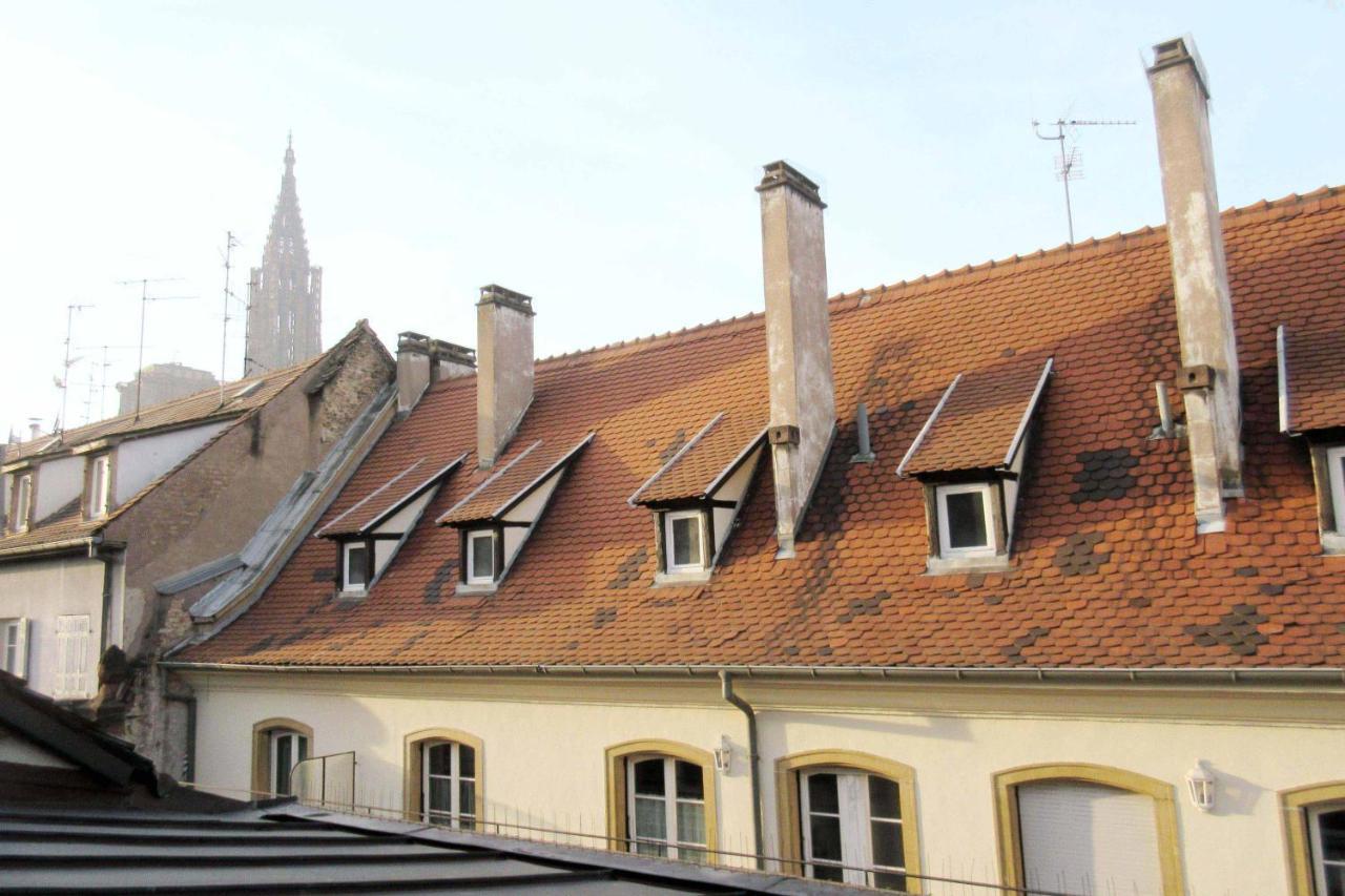 Appartement Typique Et Cosy A Deux Pas De La Cathedrale Strasbourg Bagian luar foto