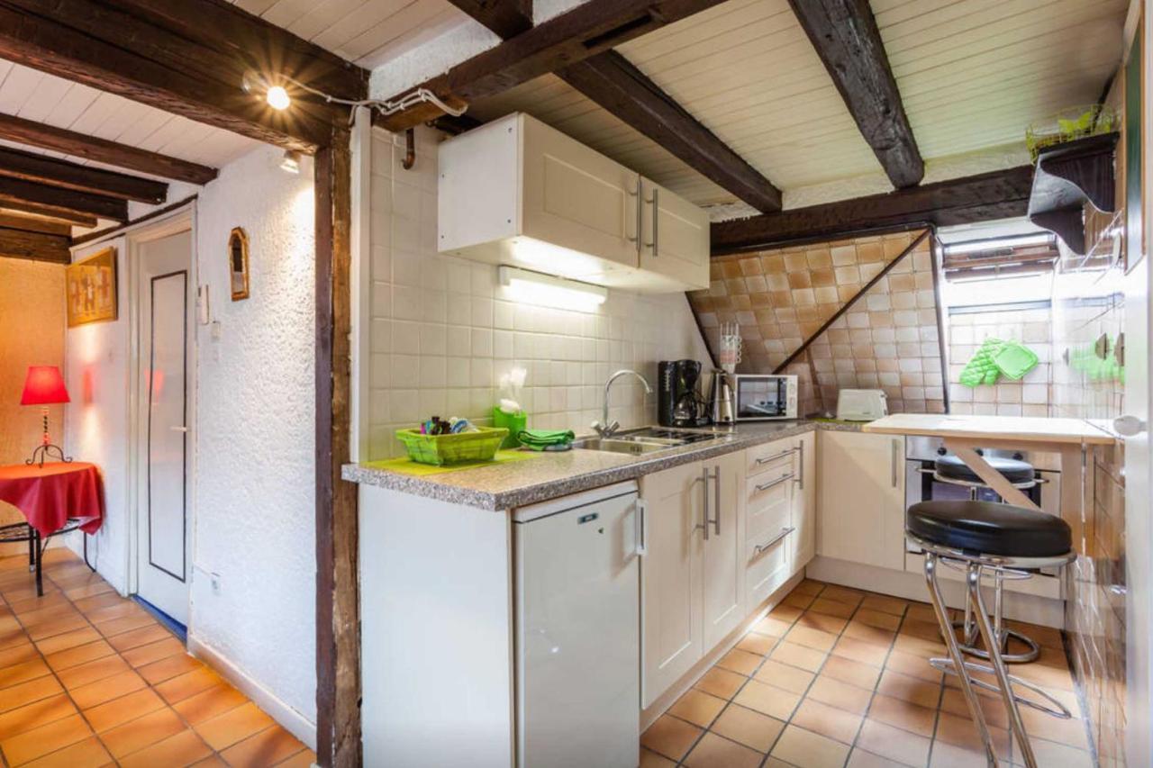 Appartement Typique Et Cosy A Deux Pas De La Cathedrale Strasbourg Bagian luar foto